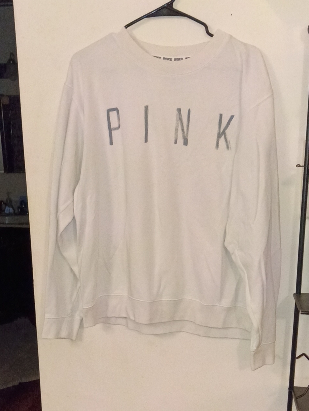 PINK Victoria's Secret White Crewneck Sweatshirt size Large